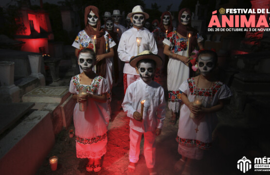 HANAL PIXAN FESTIVAL DE LAS ANIMAS